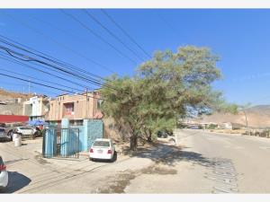 Casa en El Laurel I, Tijuana, Baja California