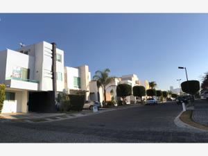 Casa en venta en Lomas de Angelópolis, San Andrés Cholula — foto 3 de 17