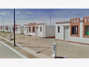 Casa en venta en Del Valle, Juárez — foto 2 de 7