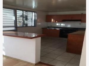 Casa en venta en Villas del Ixtepete, Zapopan — foto 2 de 6