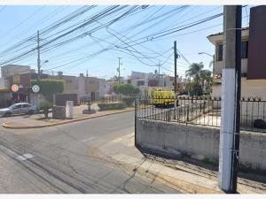 Casa en venta en Hacienda Del Tepeyac, Zapopan — foto 3 de 11
