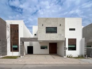 Casa en venta en La Toscana Residencial, Torreón — foto 2 de 24