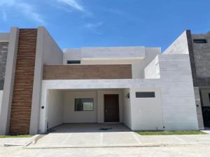 Casa en venta en Los Viñedos, Torreón, Coahuila de Zaragoza Casa en venta en Los Viñedos, Torreón, Coahuila de Zaragoza