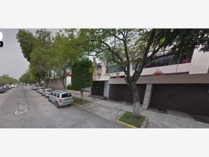 Casa en Ciudad Satelite, Naucalpan de Juárez, México
