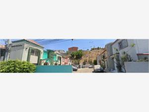 Casa en El Valle, Tijuana, Baja California