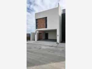 Casa en venta en Santoral, García — foto 2 de 16