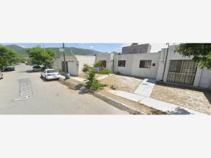 Casa en venta en Barrio de la Industria, Monterrey — foto 2 de 11