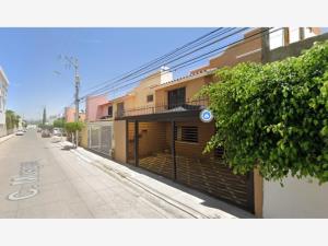 Casa en venta en Arboledas de Ibarrilla, León — foto 2 de 5