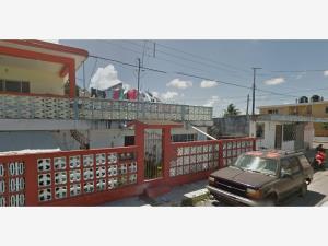 Casa en Quetzales (Supermanzana 523), Benito Juárez, Quintana Roo