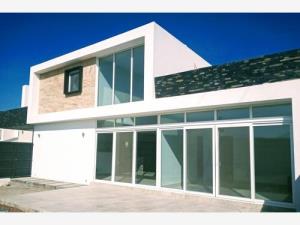 Casa en venta en Las Misiones, Saltillo — foto 2 de 14