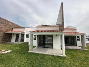 Casa en venta en Oaxtepec Centro, Yautepec — foto 2 de 16