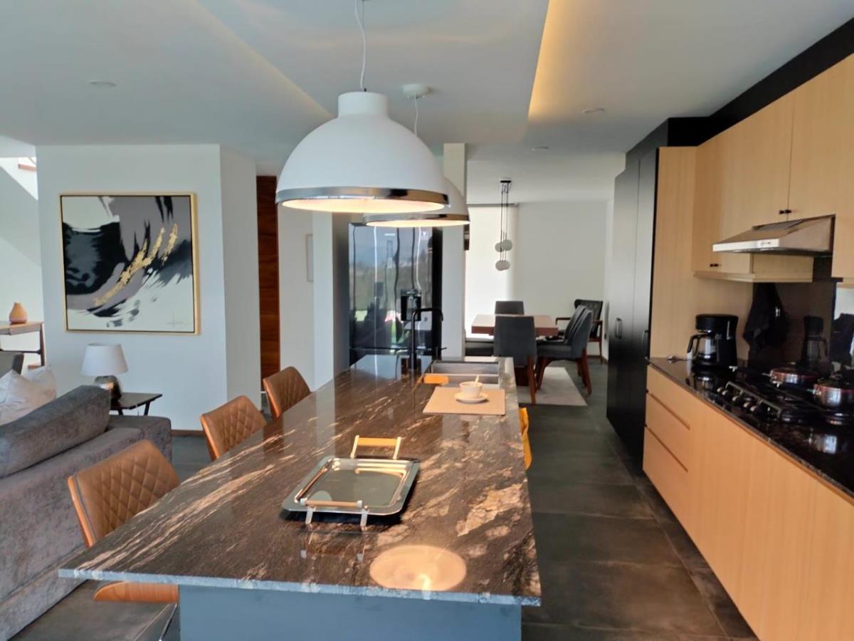 Casa en venta en Bosques Tres Marias, Morelia — foto 1 de 11