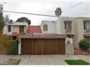 Casa en venta en La Estancia, Zapopan — foto 2 de 11