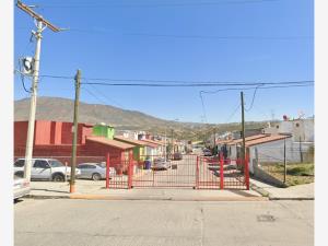 Casa en Lomas de la Presa, Ensenada, Baja California