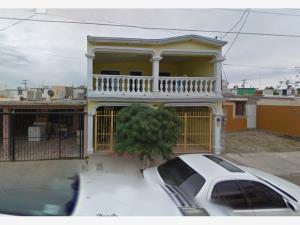 Casa en remate en Tierra y Libertad, Delicias, Chihuahua
