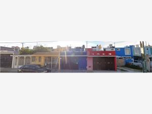 Casa en venta en Praderas del Sol, San Juan del Río — foto 2 de 4