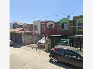 Casa en venta en Murua Oriente, Tijuana — foto 2 de 5