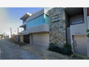 Casa en venta en Maria de la Piedad, Coatzacoalcos — foto 3 de 6