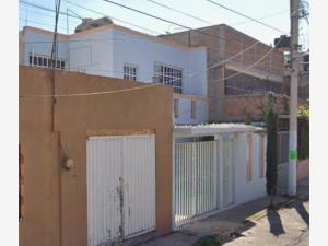Casa en venta en Jardines de Santa Clara, Ecatepec de Morelos — foto 2 de 12