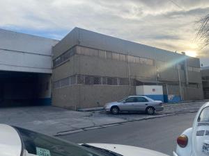 Bodega en renta en Mitras Centro, Monterrey — foto 2 de 2