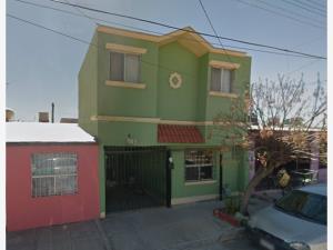 Casa en Quintas Carolinas, Chihuahua, Chihuahua