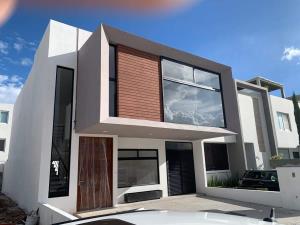 Casa en Cañadas del Lago, Corregidora, Querétaro