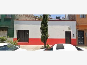 Casa en Magdalena de las Salinas, Gustavo A. Madero, Ciudad de México