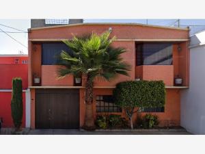 Casa en San Juan de Aragón I Sección, Gustavo A. Madero, Ciudad de México