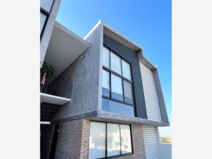 Departamento en venta en Vista Real y Country Club, Corregidora — foto 2 de 33