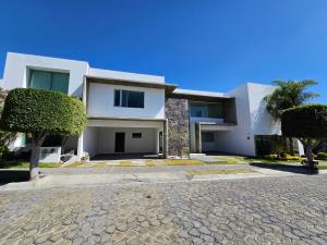 Casa en venta en Lomas de Angelópolis, San Andrés Cholula — foto 3 de 27