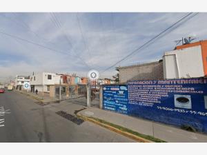 Casa en venta en El Bosque Tultepec, Tultepec — foto 2 de 7