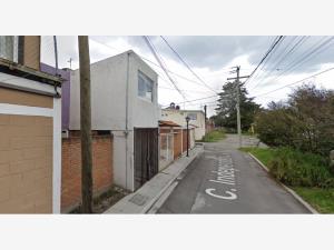 Casa en venta en Geovillas Centenario, Toluca — foto 3 de 7