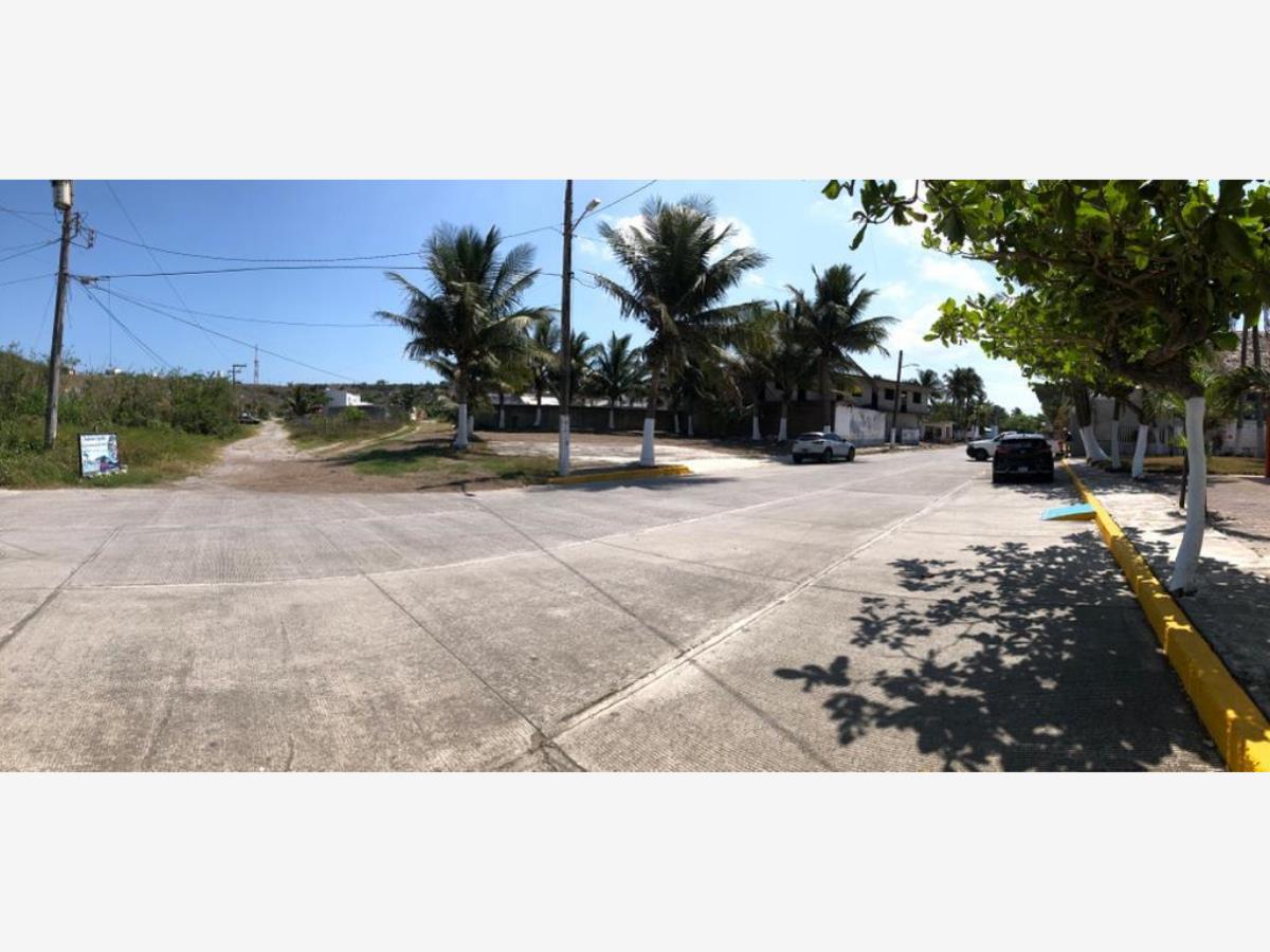 Terreno en venta en Mandinga y Matoza, Alvarado — foto 1 de 4