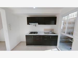 Casa en venta en Real Granada IV, Tecámac — foto 3 de 11