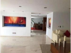 Casa en venta en Residencial San Agustín Segundo Sector, San Pedro Garza García — foto 2 de 4