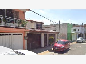 Casa en venta en Izcalli del Valle, Tultitlán — foto 3 de 13