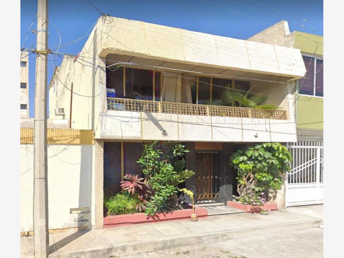 Casa en venta en Estadios, Tepic — foto 1 de 11
