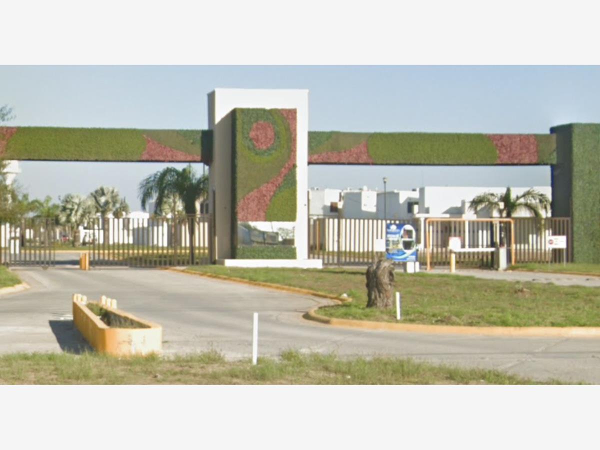 Casa en venta en Loma Bonita, Reynosa — foto 1 de 7
