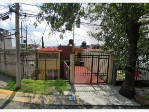 Casa en Villas de la Hacienda, Atizapán de Zaragoza, México