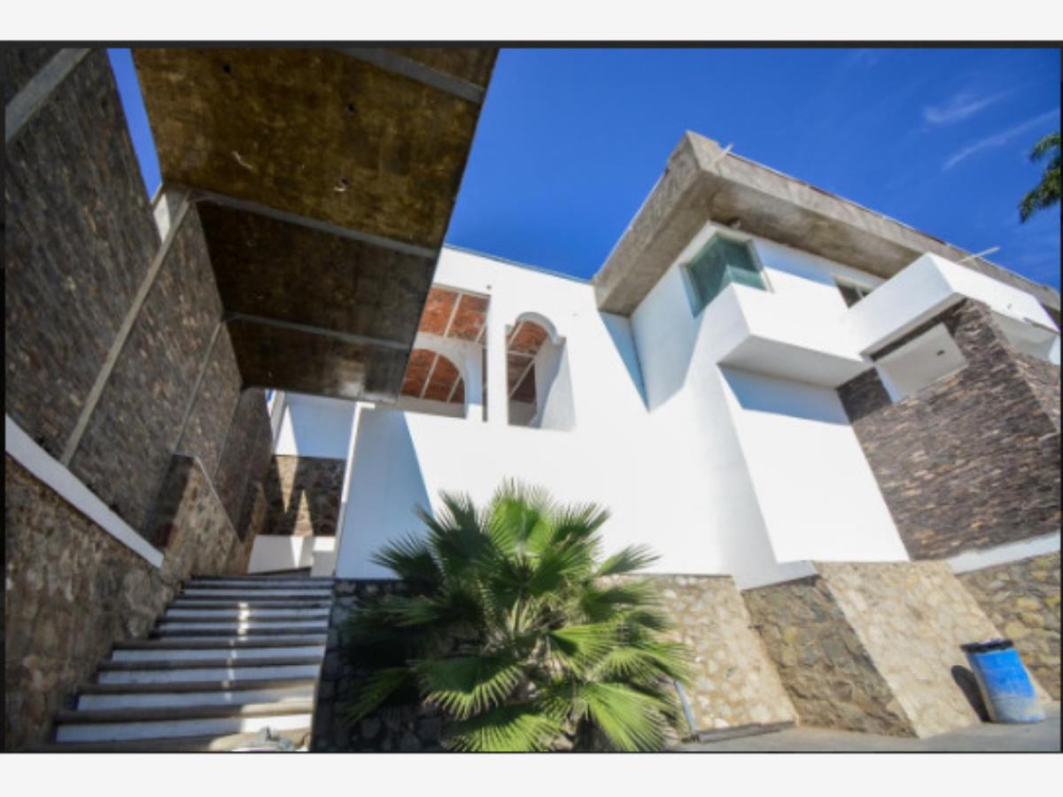 Casa en venta en Brisas de Chapala, Chapala — foto 1 de 12
