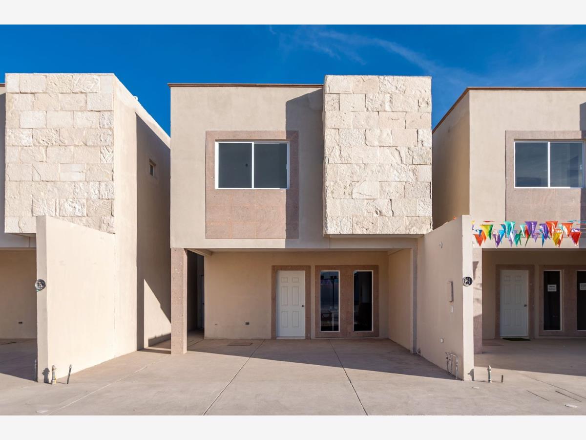 Casa en venta en Villa California, Torreón — foto 1 de 9