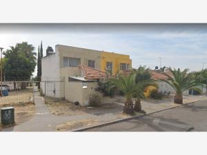 Casa en venta en Los Ciruelos, Tlajomulco de Zúñiga — foto 2 de 7