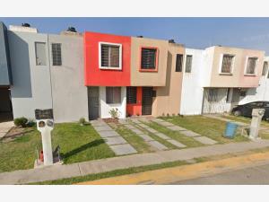 Casa en venta en Valle Dorado, Tlajomulco de Zúñiga — foto 3 de 6