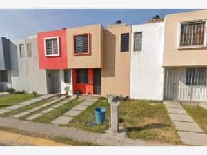 Casa en venta en Valle Dorado, Tlajomulco de Zúñiga — foto 2 de 6