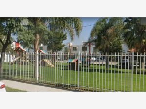 Casa en venta en Santa Ana Tepetitlan, Zapopan — foto 3 de 5
