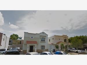 Casa en Montecarlo Residencial, Hermosillo, Sonora