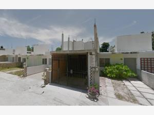Casa en venta en Residencial El Faro, Puerto Morelos — foto 2 de 6