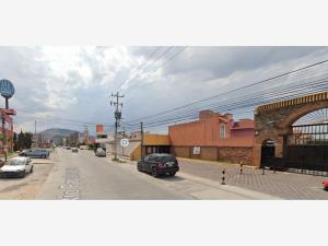 Casa en Ejido Santa Cruz Atzcapotzaltongo, Toluca, México