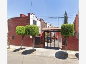 Casa en venta en El Colli Urbano 1a. Sección, Zapopan — foto 2 de 5