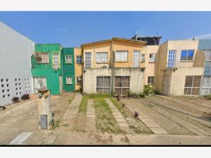 Casa en Puerto Esmeralda, Coatzacoalcos, Veracruz de Ignacio de la Llave
